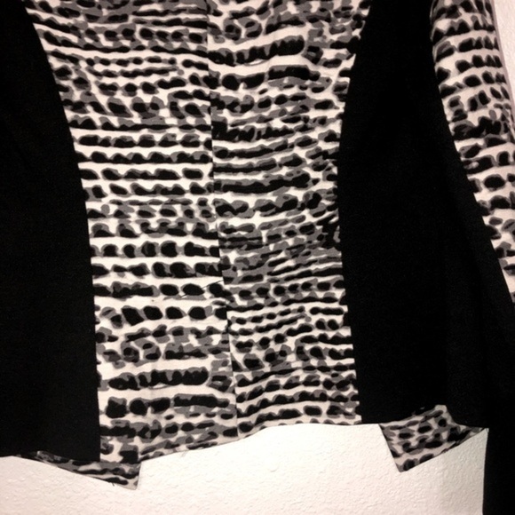 Calvin Klein black white colorblock‎ abstract print blazer size 2 brand new - Picture 8 of 16